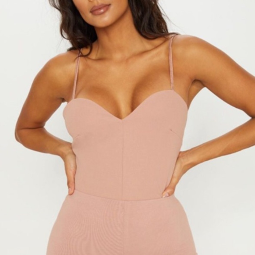 💕 PRETTYLITTLETHING Sweetheart Bodysuit 💕